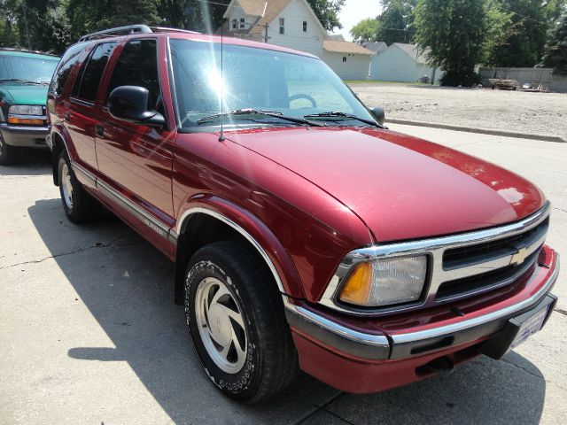 Chevrolet Blazer 1996 photo 1