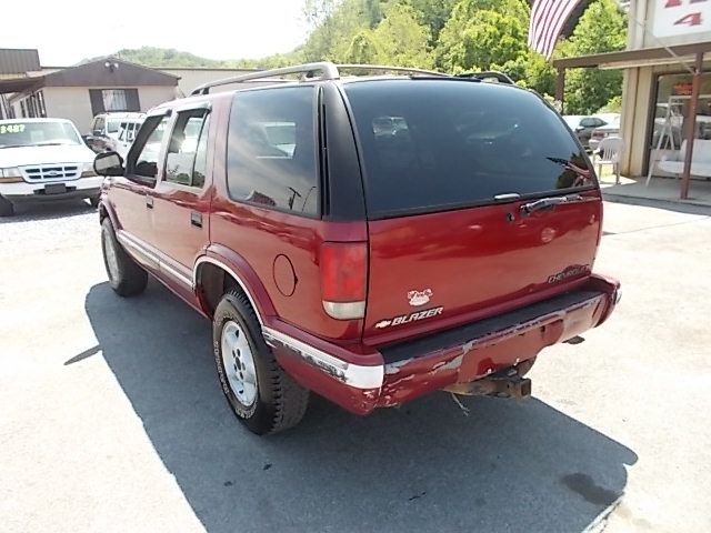 Chevrolet Blazer 1997 photo 4