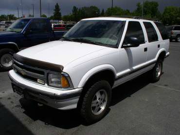 Chevrolet Blazer 1997 photo 3