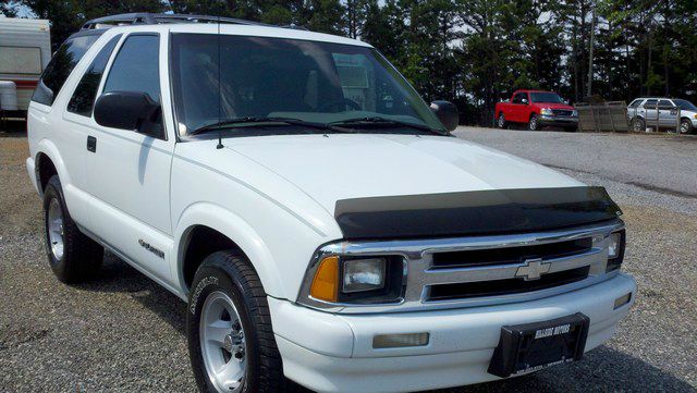 Chevrolet Blazer 1997 photo 2