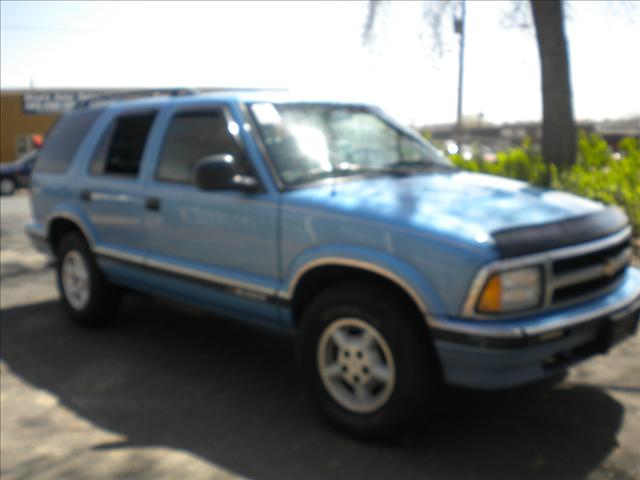 Chevrolet Blazer 1997 photo 4