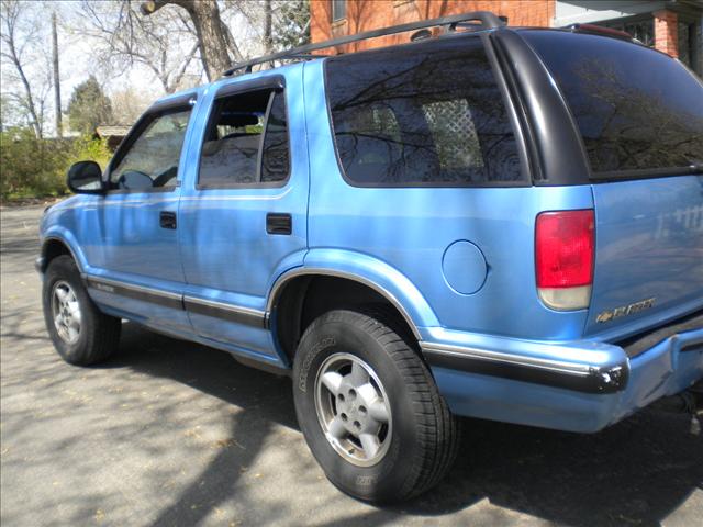 Chevrolet Blazer 1997 photo 1