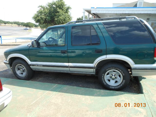 Chevrolet Blazer 1997 photo 4