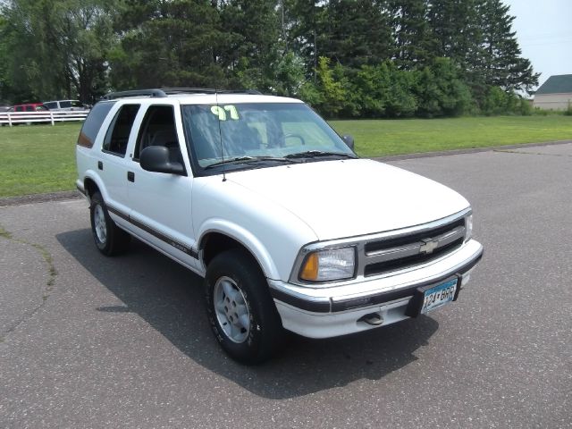 Chevrolet Blazer 1997 photo 1