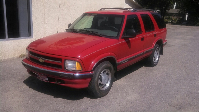 Chevrolet Blazer 1997 photo 1