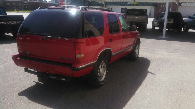 Chevrolet Blazer 1997 photo 3