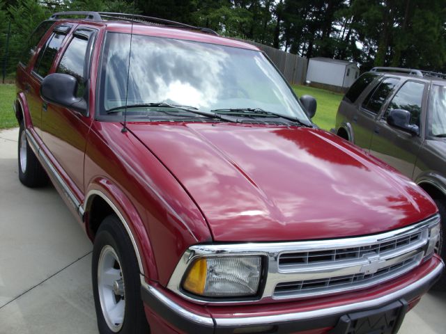 Chevrolet Blazer 1997 photo 3