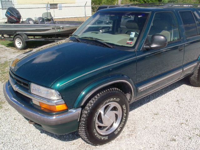 Chevrolet Blazer 1998 photo 2