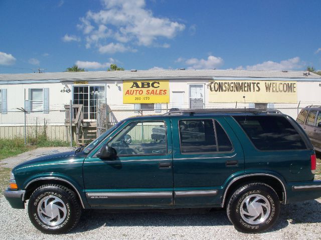 Chevrolet Blazer 1998 photo 4