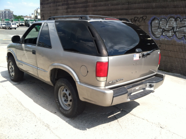 Chevrolet Blazer 1998 photo 4