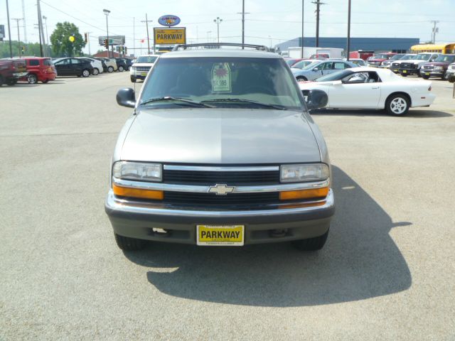 Chevrolet Blazer 1998 photo 3