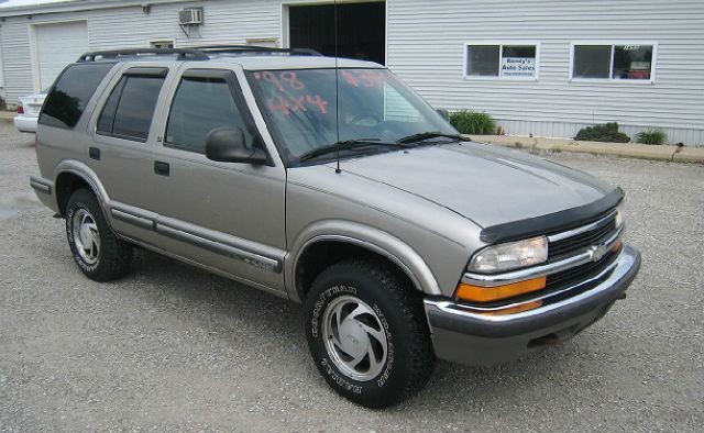 Chevrolet Blazer 1998 photo 2