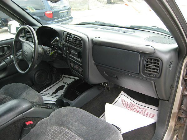 Chevrolet Blazer 1998 photo 4