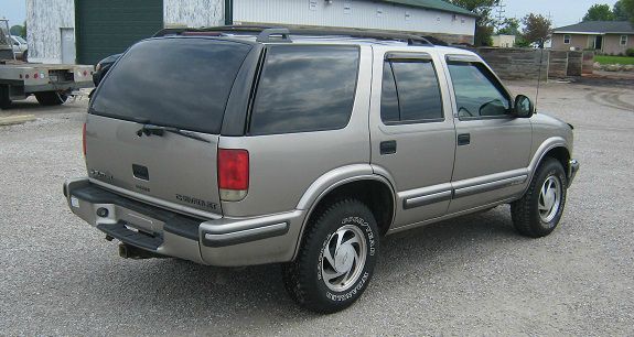 Chevrolet Blazer 1998 photo 8