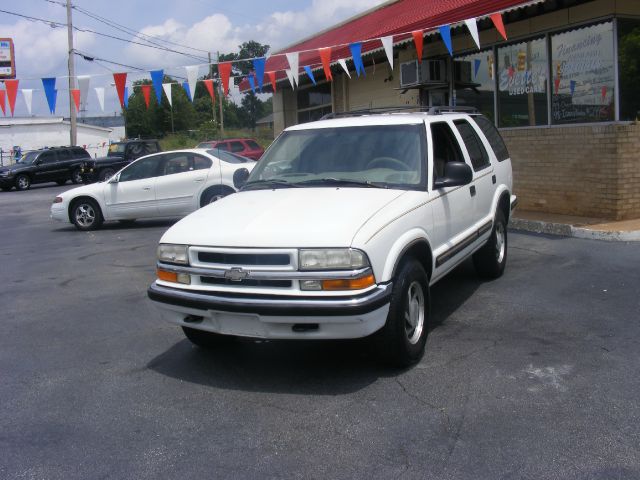 Chevrolet Blazer 1998 photo 2