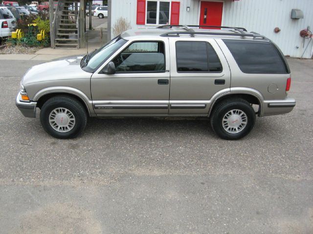 Chevrolet Blazer 1998 photo 3