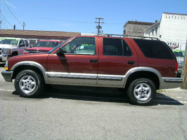 Chevrolet Blazer 1998 photo 4