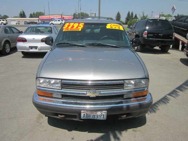 Chevrolet Blazer 1998 photo 1