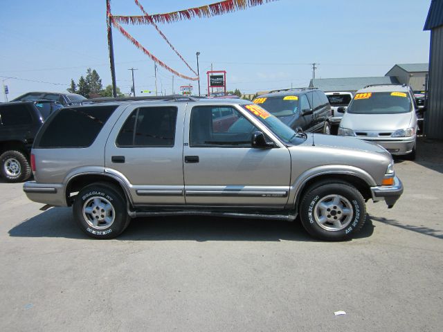 Chevrolet Blazer 1998 photo 4