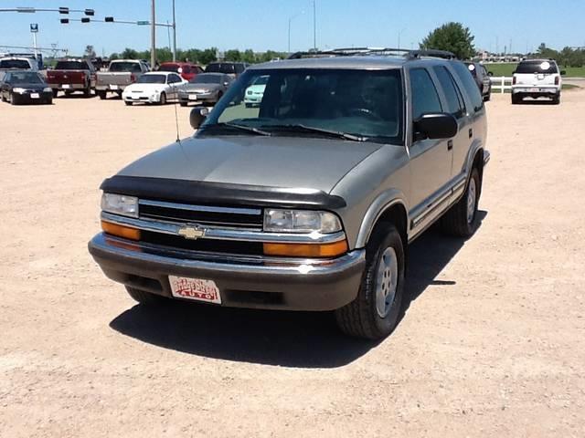 Chevrolet Blazer 1999 photo 2