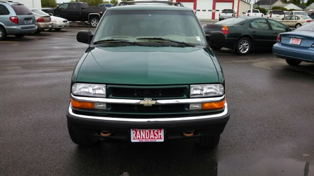 Chevrolet Blazer 1999 photo 1