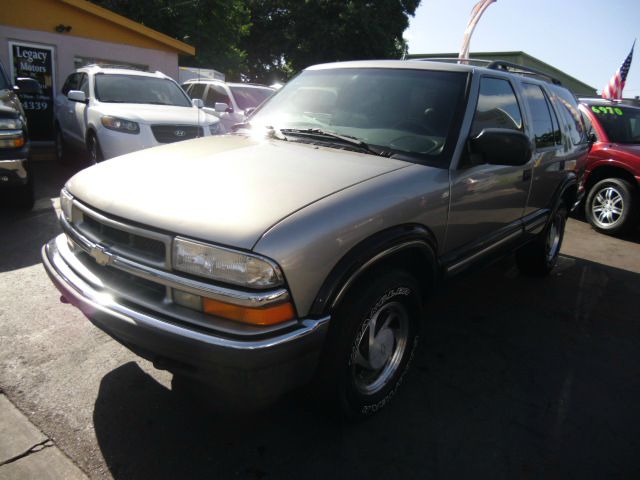 Chevrolet Blazer 1999 photo 1