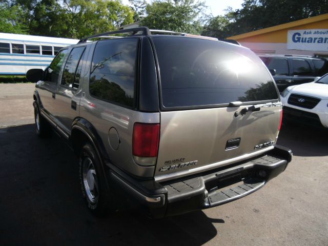 Chevrolet Blazer 1999 photo 2