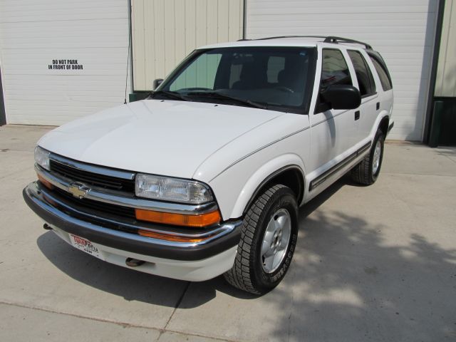 Chevrolet Blazer 1999 photo 3