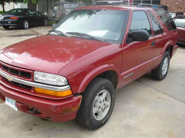 Chevrolet Blazer 1999 photo 1