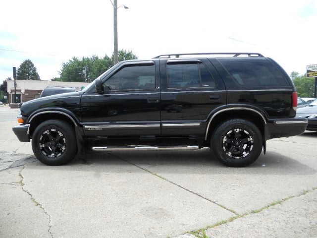 Chevrolet Blazer 1999 photo 1