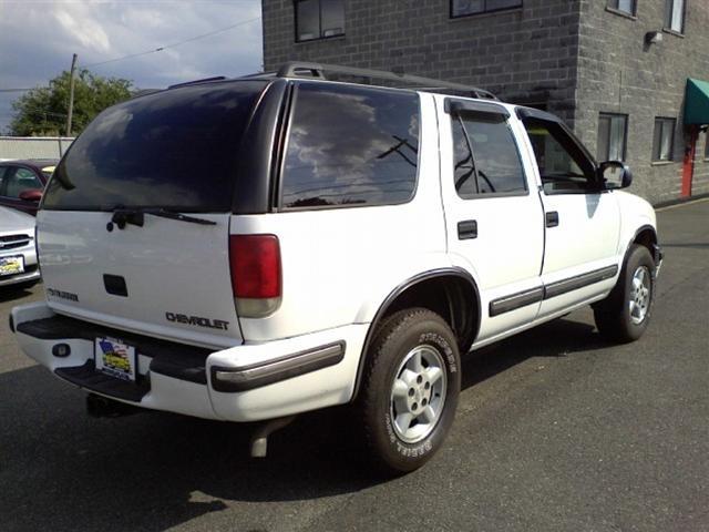 Chevrolet Blazer 2 Dr SC2 Coupe Sport Utility