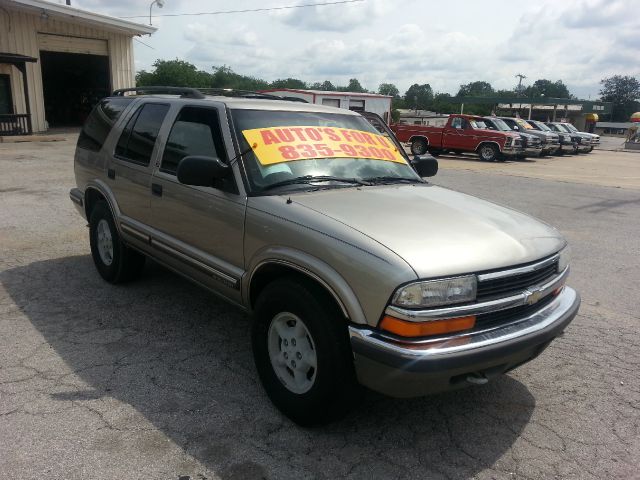 Chevrolet Blazer 1999 photo 2