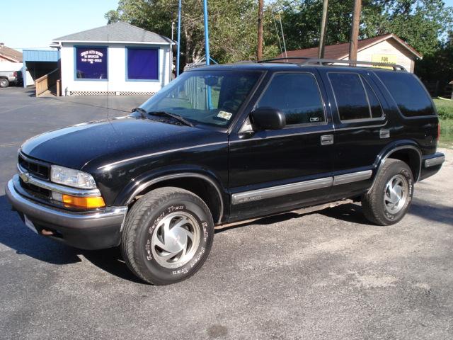 Chevrolet Blazer XLT 2WD Sport Utility