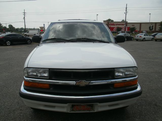 Chevrolet Blazer 2000 photo 10