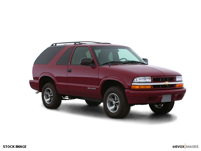 Chevrolet Blazer 2000 photo 1