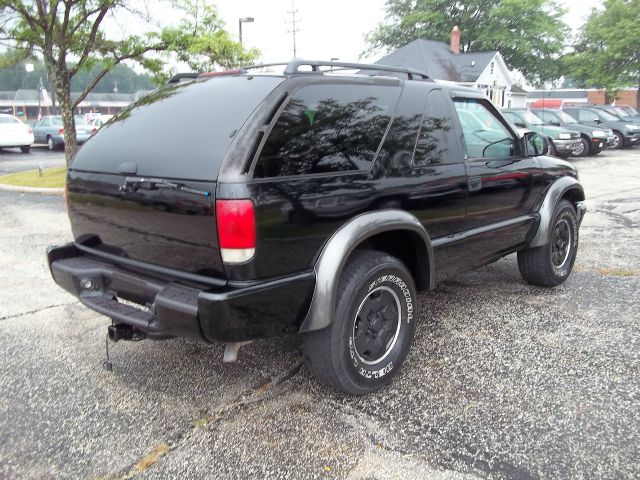 Chevrolet Blazer Laramie Heavy DUTY Dually SUV