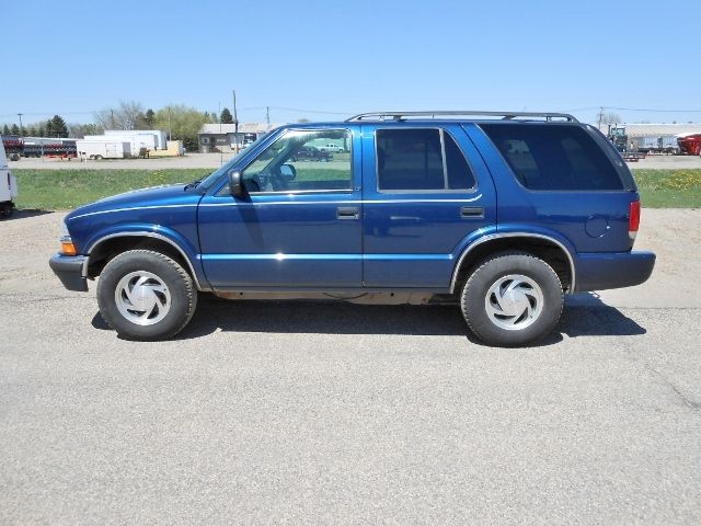 Chevrolet Blazer 2000 photo 14