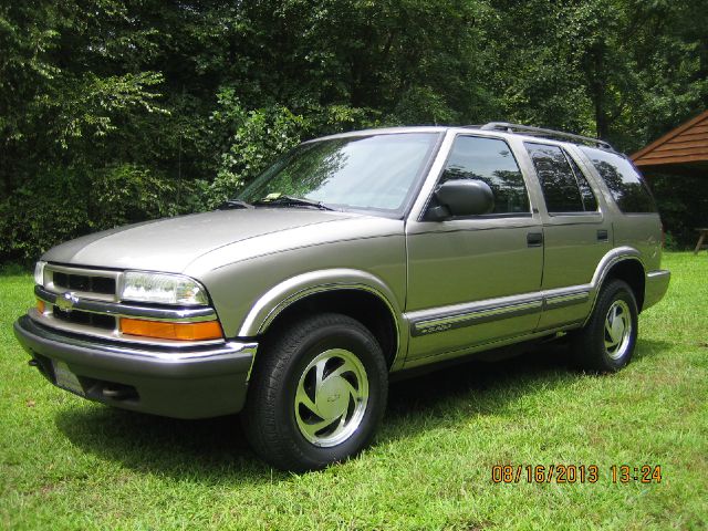 Chevrolet Blazer 2000 photo 1