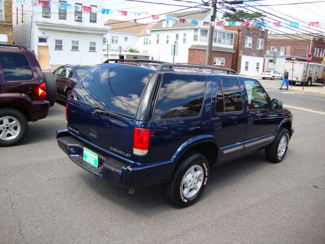 Chevrolet Blazer 2000 photo 3