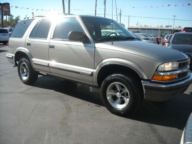 Chevrolet Blazer 2000 photo 4