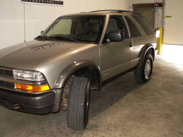 Chevrolet Blazer 2000 photo 3