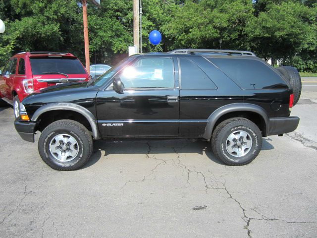 Chevrolet Blazer 2000 photo 4