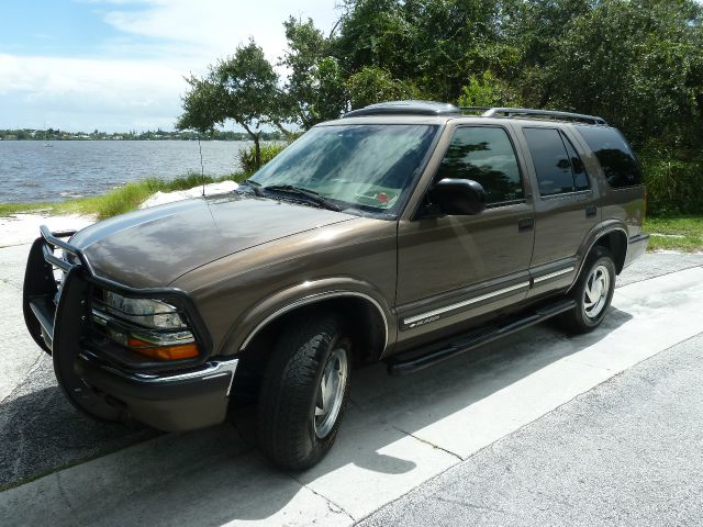 Chevrolet Blazer 2000 photo 3