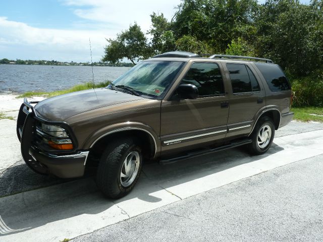 Chevrolet Blazer 2000 photo 4