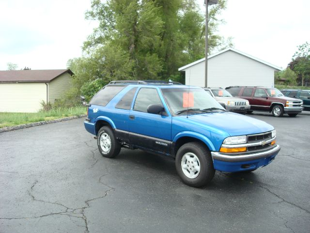 Chevrolet Blazer 2000 photo 3