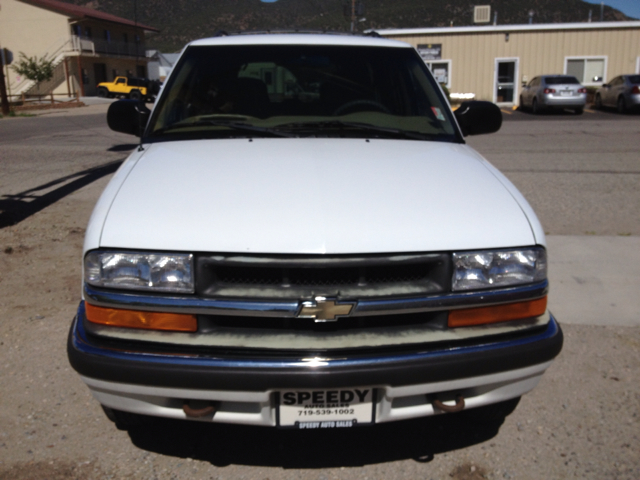 Chevrolet Blazer 2000 photo 1