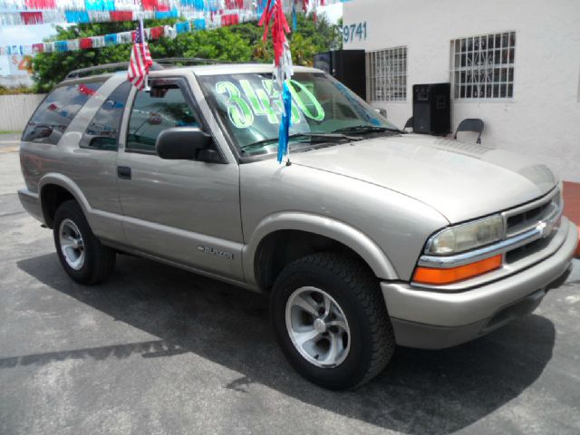 Chevrolet Blazer 2000 photo 4