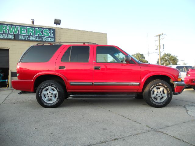 Chevrolet Blazer 2000 photo 1