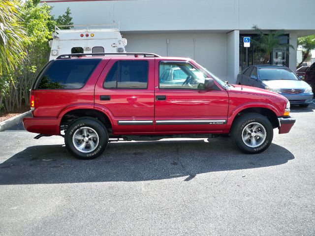 Chevrolet Blazer 2000 photo 13