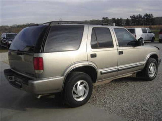 Chevrolet Blazer 2001 photo 5